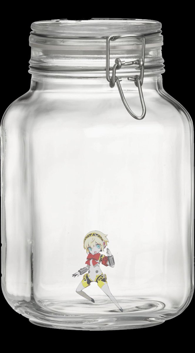 WhereisAigis's tweet photo. Aigis should not be in a jar! https://t.co/ktH6wrb6Ug