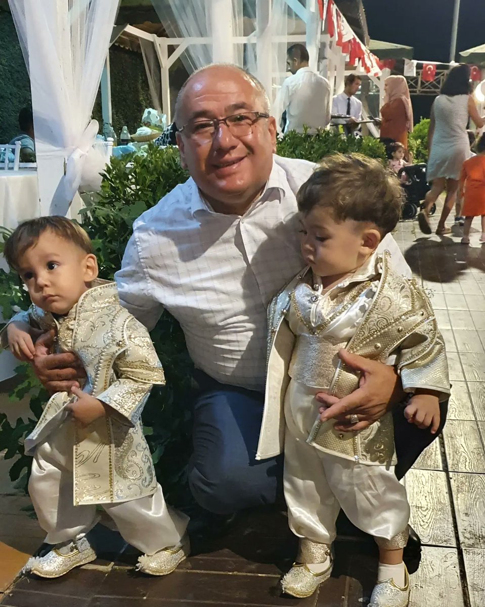 nuzun18's tweet photo. 3.düzenlediğimiz sünnet şöleni bu günde gecede sevgili çocuklarımız  Değerli ailerimiz eğlenerek güzel bir vakit geçirdi.Katılım gösteren tüm Değerli  Ailelerimize ve Çocuklarımıza teşekkür ederiz. Başka güzel bir aktivitede görüşmek dileği ile.#Avender https://t.co/UTk9Ugn0yR