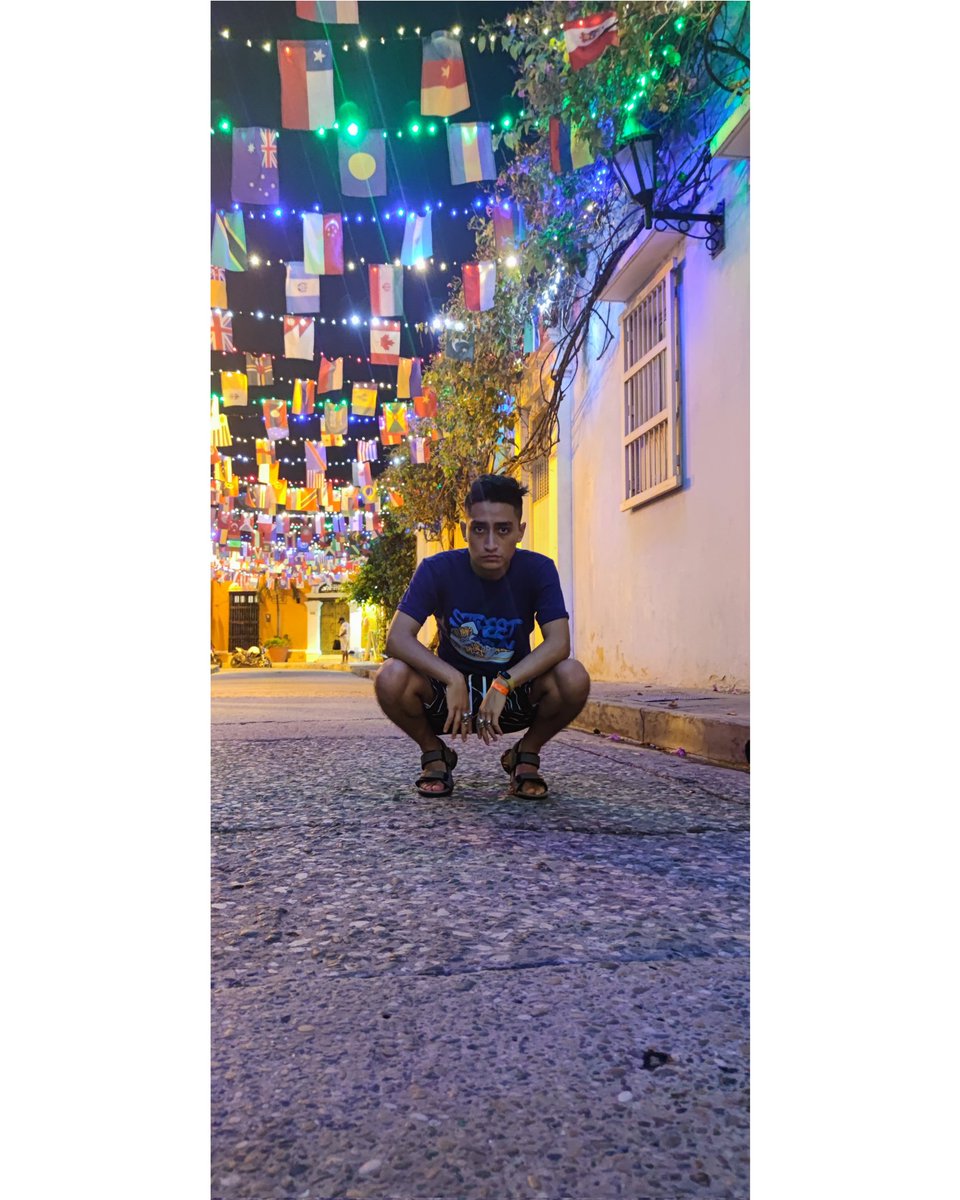 Alejandro_AT__'s tweet image. A vida oferece uma magia especial para quem ousa sonhar. ✨🌃🌈 . .
.
.
.
.
.
.
#AlejandroAT #ATG4MER #cartagenadenoche #cartagenacolombia🇨🇴 #cartagenabolivar #cartagenabolívar #bolivarcolombia #colombiahermosa🇨🇴