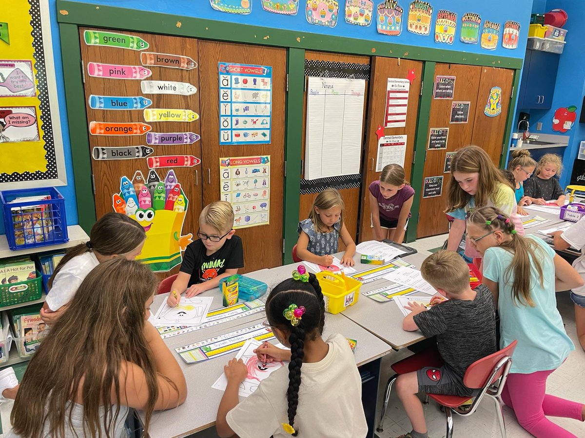 Miss Holets, M.Ed. tweet media