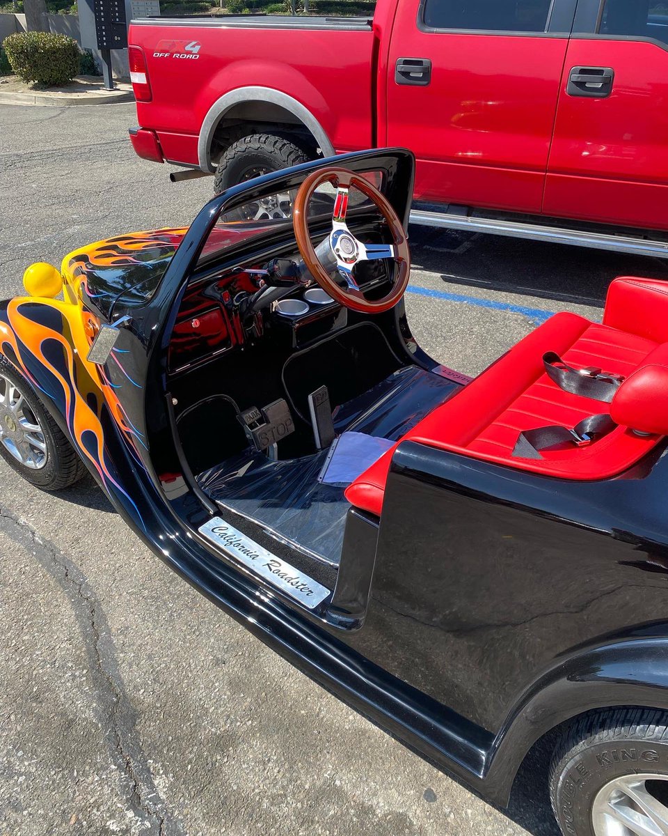 ParkPlaceCali's tweet photo. Outgoing! [California Roadster] Beach, Golf &amp; Street Legal. We Ship Anywhere 》》 Goto https://t.co/bdRJsEneoa or Call Us Today (818) 815-9713.

 #California #USA #SantaMonica #VeniceBeach #Malibu #BeverlyHills #Hollywood #LosAngeles #DTLA #Burbank #Glendale #Pasadena #StudioCity https://t.co/esyuISUUsY