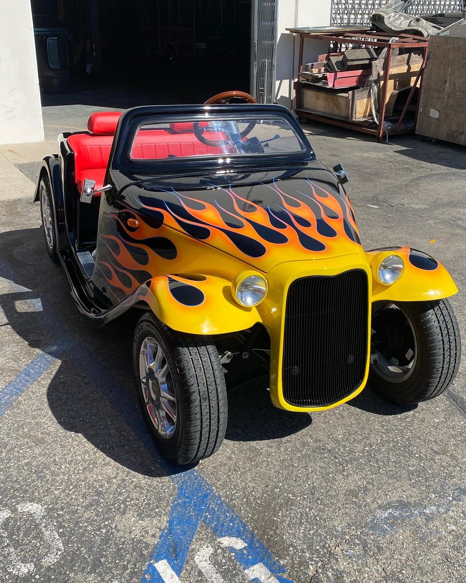 ParkPlaceCali's tweet photo. Outgoing! [California Roadster] Beach, Golf &amp; Street Legal. We Ship Anywhere 》》 Goto https://t.co/bdRJsEneoa or Call Us Today (818) 815-9713.

 #California #USA #SantaMonica #VeniceBeach #Malibu #BeverlyHills #Hollywood #LosAngeles #DTLA #Burbank #Glendale #Pasadena #StudioCity https://t.co/esyuISUUsY