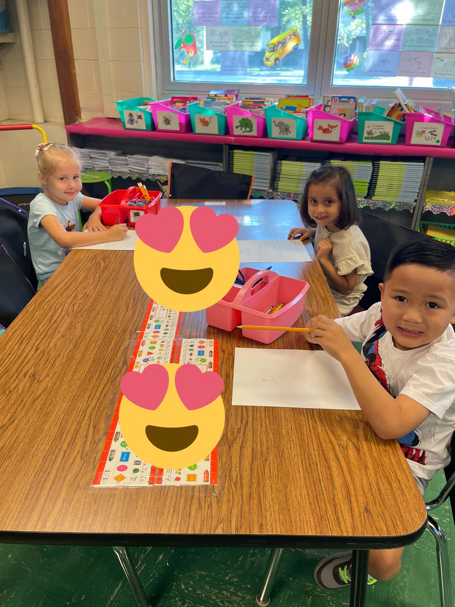 MsC_BVKDG's tweet photo. These kids are ready to learn so many new things this year in Kindergarten! #BVpride #d109pride @BVGoBobcats @ISD109 https://t.co/nqQDnKKmac