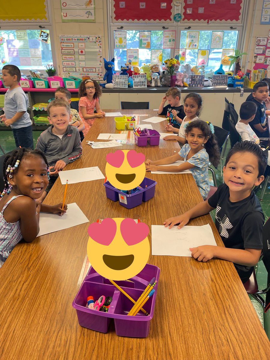 MsC_BVKDG's tweet photo. These kids are ready to learn so many new things this year in Kindergarten! #BVpride #d109pride @BVGoBobcats @ISD109 https://t.co/nqQDnKKmac