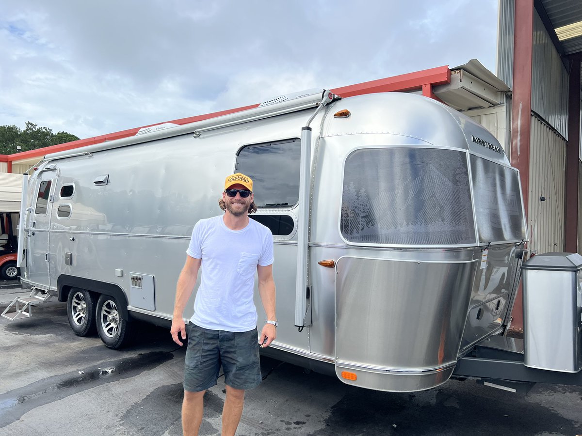 Chase Rice tweet media