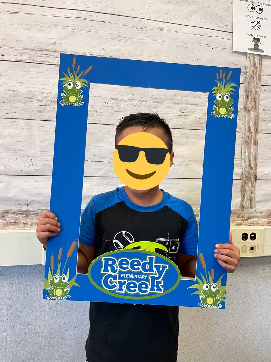 ms_kreider's tweet photo. First day of Third Grade success! Can't wait to see what the rest of this year has in store for this awesome bunch of scholars 😍 https://t.co/nh5sajftZj