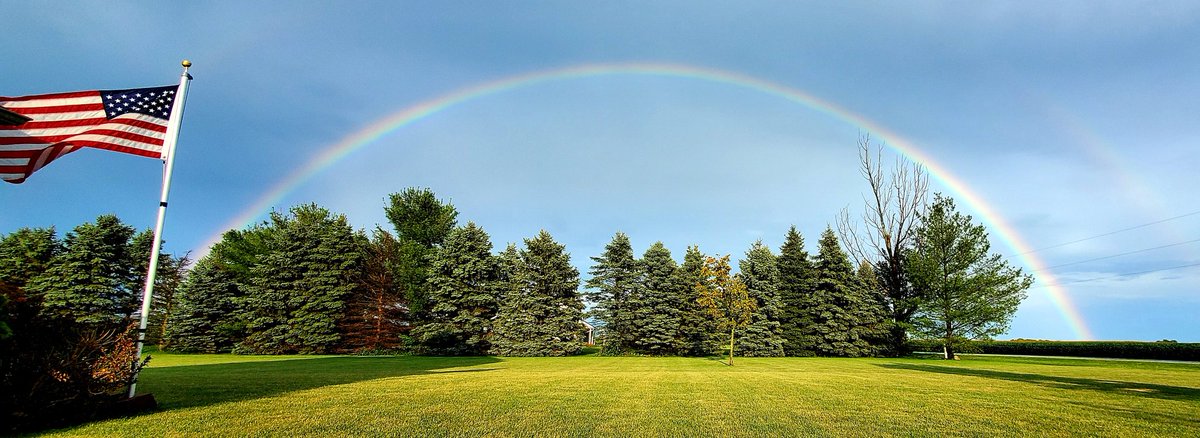 LovinLife4Colts's tweet photo. When a little down or gloomy, God reminds us of His promise after the storm. #IndianaGirl #IndianaFrontPorchViews #Blessed #FaithFreedomFighter โค๏ธ๐ค๐๐บ๐ธ https://t.co/NXR1y5CWib