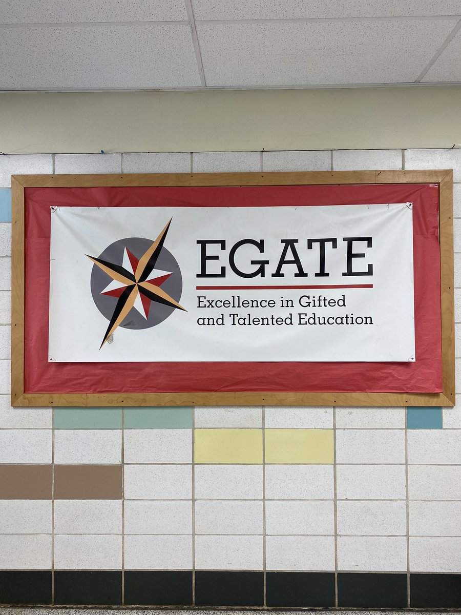 MarsonRichards1's tweet photo. Happy First Day of School @pgcps! I spent the day with the wonderful students and staff of @kenmoor_middle. It was a great day of teaching and learning! @Rebecca10273280 @vickermcclain @DCLeads4Change @PGCPSTAG https://t.co/iPTlPiJV9f