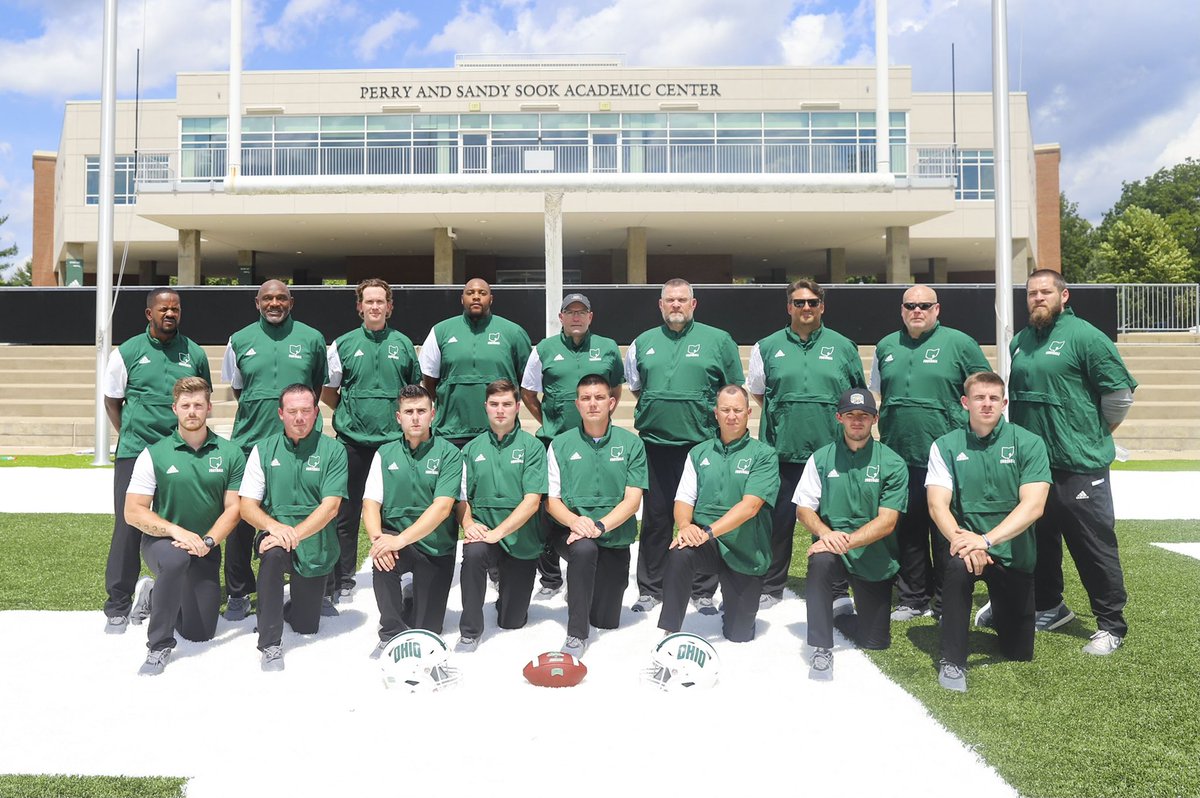 KennyZamberlin's tweet photo. Game week day 1!
Grateful for the opportunity to work as an offensive graduate assistant and learn from a phenomenal staff @OhioFootball https://t.co/94jMa0Mokl