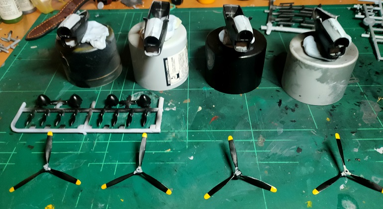 WartsNAllModels's tweet photo. Going live on https://t.co/cqPPEWXFpY in 30 minutes (9.30am ACST, 8pm EDT, AMT) #prepping the #halifax for the #upperwing #maincoats, #assembling the #lancaster #enginebays, and #decaling the #spitfire. Pop past and chat! #scalemodels #ww2 #aircraft #airfixmodels #AZModels https://t.co/sfxfJvDwOH