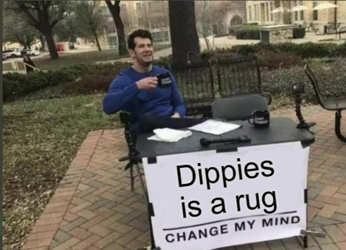 erockxbt's tweet photo. Sick fire pit today @DippiesNFT. Community seems psyched 👌🏻 https://t.co/qeeUm8CMXL