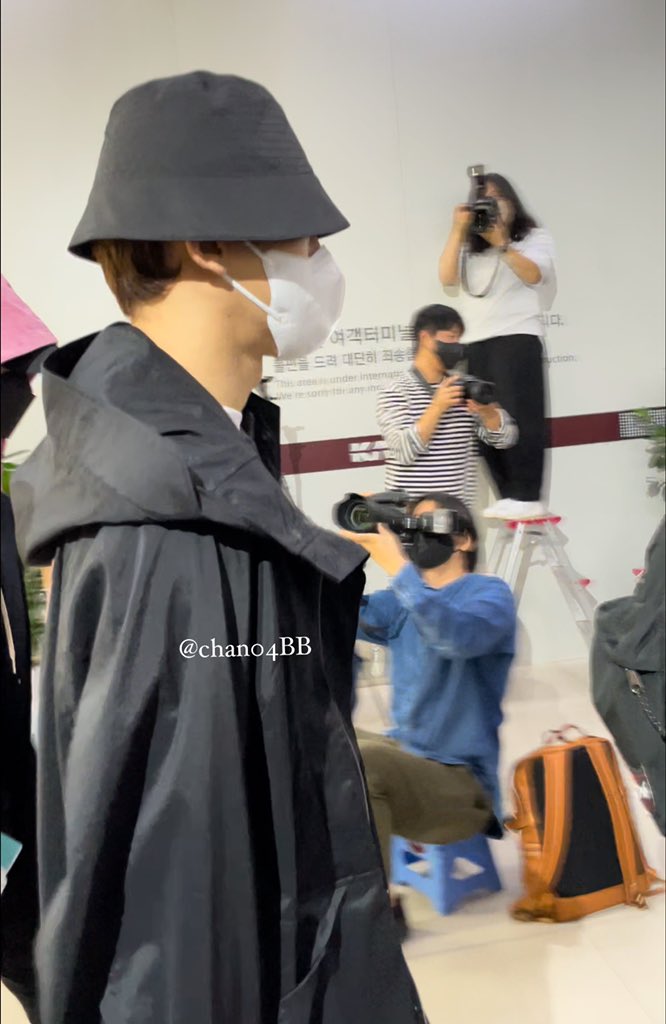 chan04BB's tweet photo. 20220830_EXO CHEN Safely arrivd at Gimpo 

#첸 #종대 #엑소 #Chen #Jongdae #EXO
@weareoneEXO https://t.co/Sf6s1eZRUj