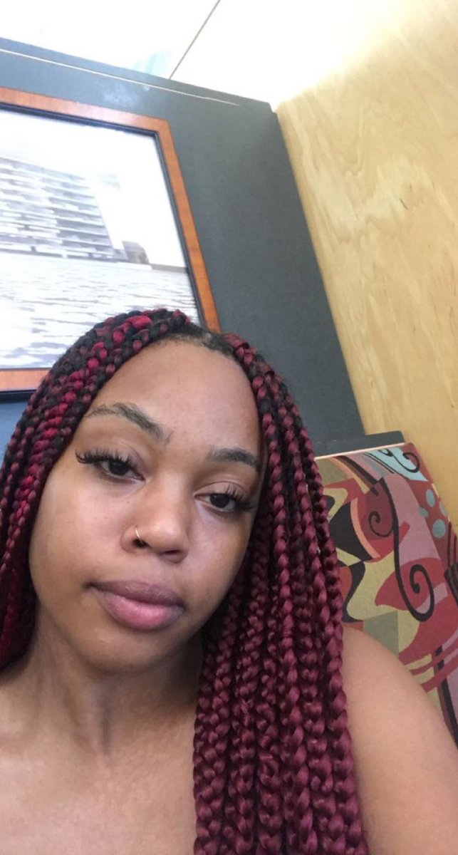 knowndaay's tweet photo. always vibing dolo ian never been no follow the leader. she different she walk in it’s her mfn demeanor . Lol I’m just being Daay fuck is you saying 🤍🤍🤍🤍🐝 #myasu tuhduh bitches!! #BAMASTATETRAIN #bamastate https://t.co/e5a9rYR9Rt