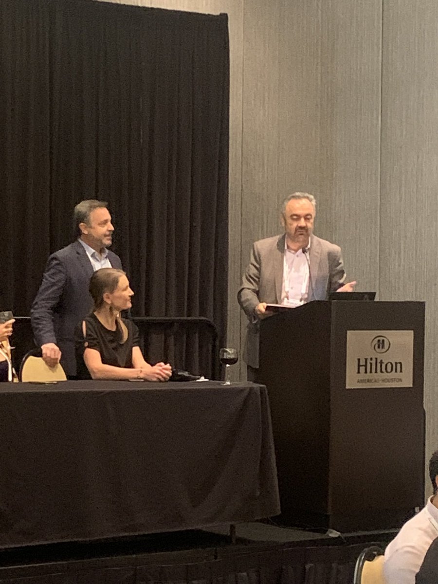 Recognizing leadership at #IMAGE22, the <a href="/AAPGLA/">AAPG Latin America</a> presents its leadership award to Victor Vega.  Congratulations, Victor, and thank you for your leadership and commitment to the <a href="/AAPG/">AAPG</a> LACR and the association.