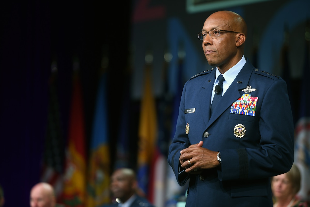 The <a href="/USNationalGuard/">National Guard</a> is truly at the heart of it all. <a href="/AirNatlGuard/">Air National Guard</a> #Airmen bring unmatched experience &amp; expertise in unique mission sets to our #TotalForce &amp; enable the #USAF to meet any operational requirement in support of the joint force. ang.af.mil/Media/Article-…