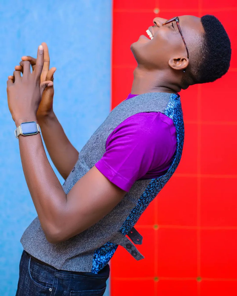 tolaitan41's tweet photo. My #page27 was tagged "Personal Development and Greater Impacts"; #page28 was "Greater exploit".
I look back and God has been extraordinarily faithful. YES! HE had been Super extraordinarily faithful!
Onto #page29 tagged "Victoriously Unstoppable".
#Birthday
#Aug30 https://t.co/jtI1sMtF0S