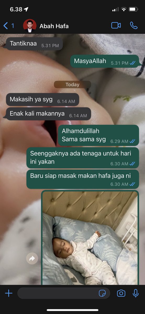 cindraBEAN's tweet photo. Besok buat sarapan apa lagi ya hmmm 
Walau tidur jam 12 bangun jam setengah 4 pagi demi bisa masakin sarapan Abahnya Hafa 🥹
Udah kayak masak sahur https://t.co/de6ghNYkbb