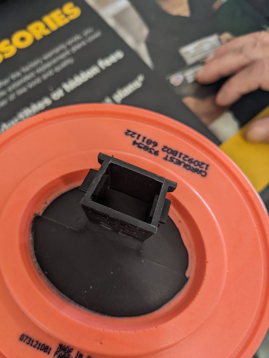 _Carly_Blue_'s tweet photo. Turns out they also thought changing the engine air filter was a pain because rather than installing it correctly they broke the bracket and didn't even secure the filter correctly. Not only I had to do the repair myself but I had to go buy a whole new air filter. https://t.co/1NCxatGUh3