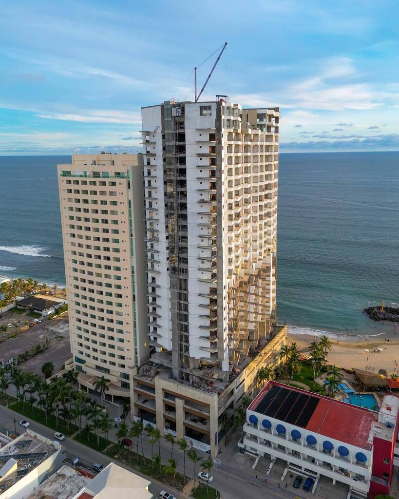 pricomx's tweet photo. Obra: Eleve Tower
📍: Mazatlán, Sin. https://t.co/rPg252SZtD https://t.co/97cyzpeVc3