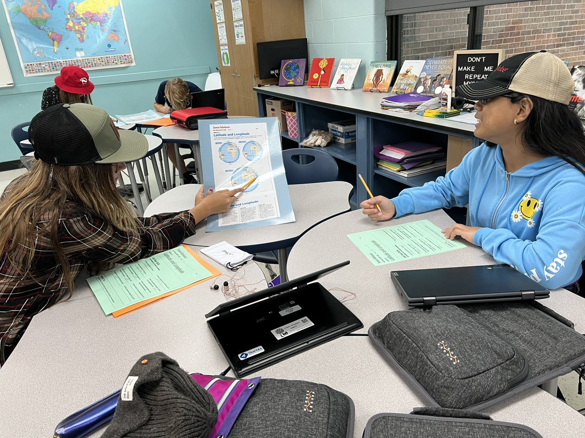 martinezmiddles's tweet photo. Map review in Social Science today! #mapsrule @WDJH_Panthers @wdsd_7 https://t.co/BInMVVBa1q