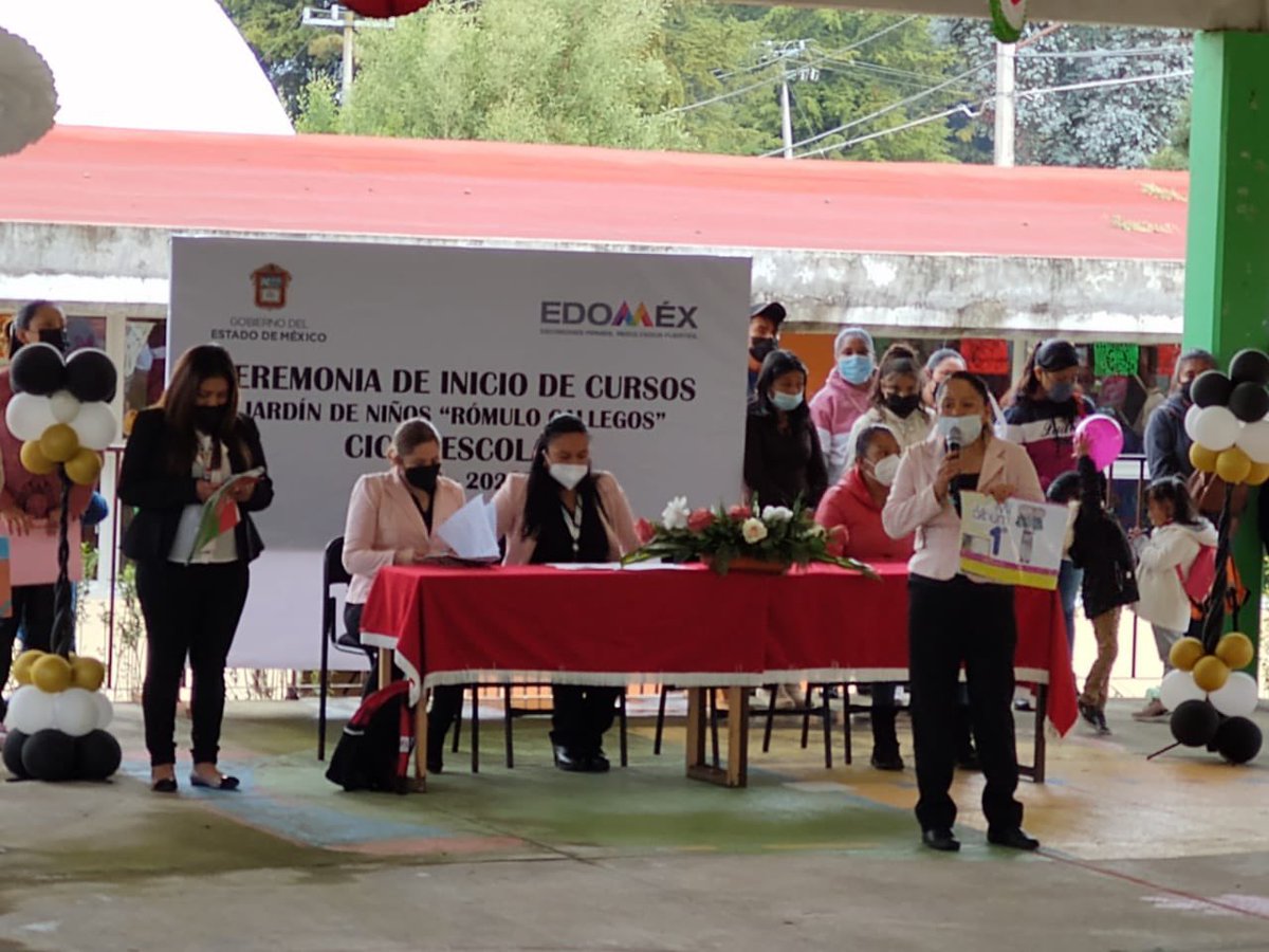 l09_lizbeth's tweet photo. Ceremonia de Inauguración de Inicio de Ciclo Escolar 2022-2023 en el Jardín de Niños “Rómulo Gallegos” Zona Escolar J105 San Bartolo, Amanalco. Subdirección Regional Valle de Bravo @TinocoGRogelio @geramonro05 @SrebVb https://t.co/caWyzuSJQ6