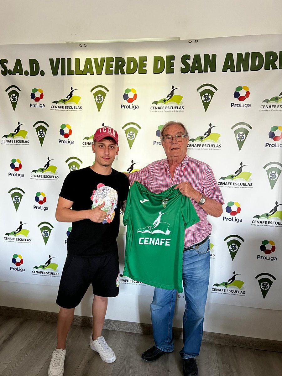 SADvillaverde's tweet photo. ✍️🏻 OFICIAL | Sergio Guacho nuevo jugador de la @SADvillaverde.

⚽️ El habilidoso jugador, con experiencia en tercera división, llega a Boetticher para demostrar su calidad. ¡Bienvenido!

💚 #VamosBotti #CorazonVerde https://t.co/W6mdQiVbK1