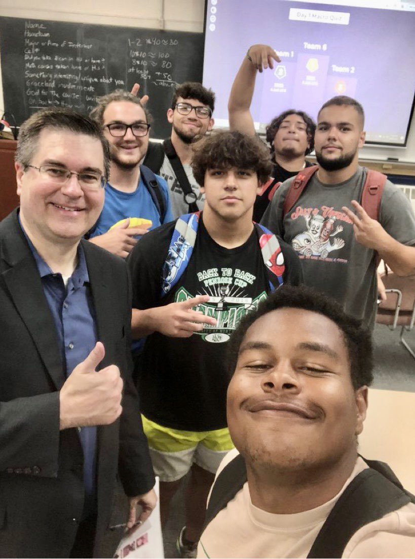 coachmcquillan's tweet photo. First day of school for our #TrenchMob🐝 dudes! Proud of these young Yellowjackets and can’t wait to see them grow!

#OnlyTheTough https://t.co/Mvg4NvF33Z
