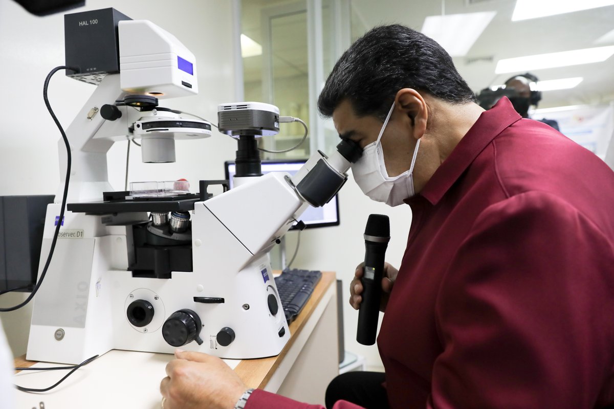 Mincyt_VE's tweet photo. ¿Te perdiste la visita del Pdte. Nicolás Maduro al Instituto Venezolano de Investigaciones Científicas?
Conoce cuáles son los proyectos de investigación e innovación que se presentaron al país: https://t.co/XU19pQtnyI.
¡Ciencia para el buen vivir y la soberanía!
#PoderInnovar https://t.co/2KbUWpLTMJ