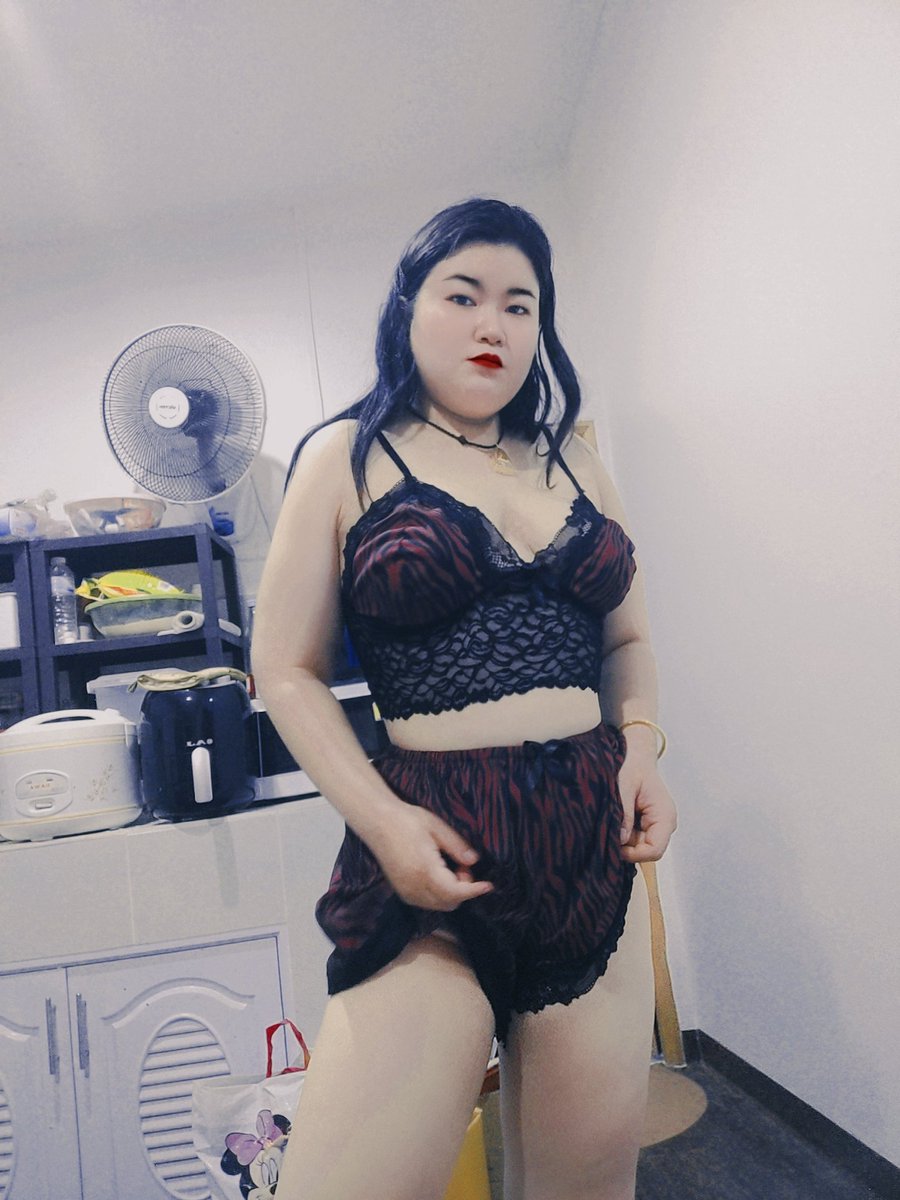 janey3181 tweet media