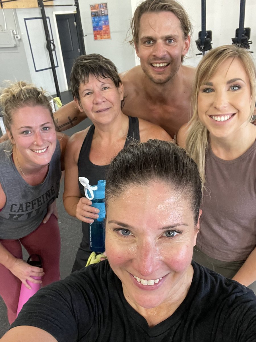 SWIP_President's tweet photo. I’m starting a weekly wellness post & what a better way than by starting back (and surviving 😉) at #saskprocrossfit gym with @ParkAmbulance @YWCA_PA #coachnat
#mentalhealthmatters https://t.co/myCVqYtep9