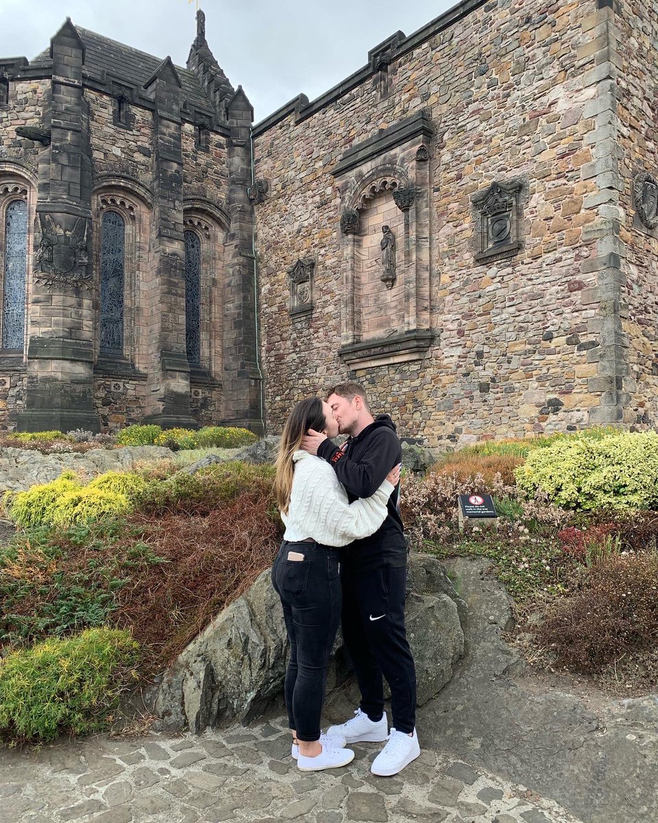 reeLiv_twitch's tweet photo. A lot of you guys have been messaging me to check in on me, &amp; I appreciate every single one of you from the bottom of my heart 💗

I’ve spent the last few months focusing on myself.

I don’t know if I’ll ever return to streaming, but no matter what, I’ll always be here for y’all. https://t.co/PALQCQ5oc0