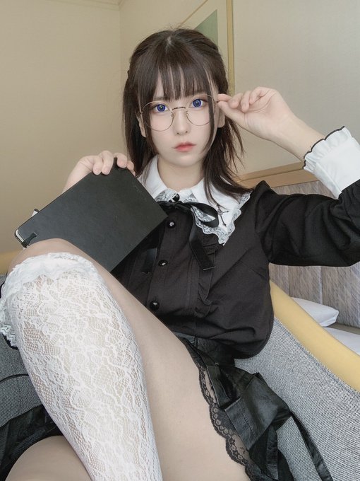 Twitterのコスプレ画像34