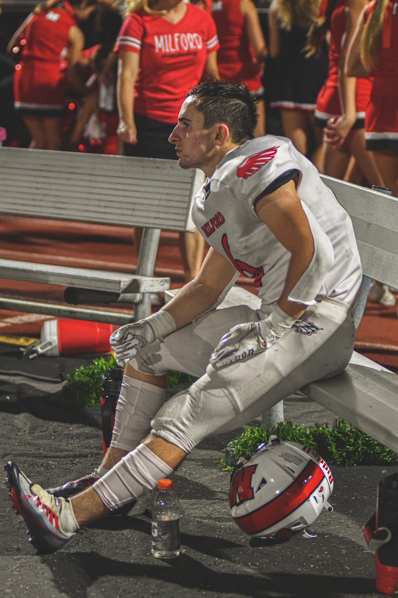 arteducate's tweet photo. Our @MilfordDroflim photo editor Bree Teague has done an amazing job capturing the range of emotions and exciting moments under the Friday night lights. Here our some highlights from the recent @Milford_Eagles win over Lebanon High School last weekend. Keep up the great work! 💪 https://t.co/11DCKAimP4