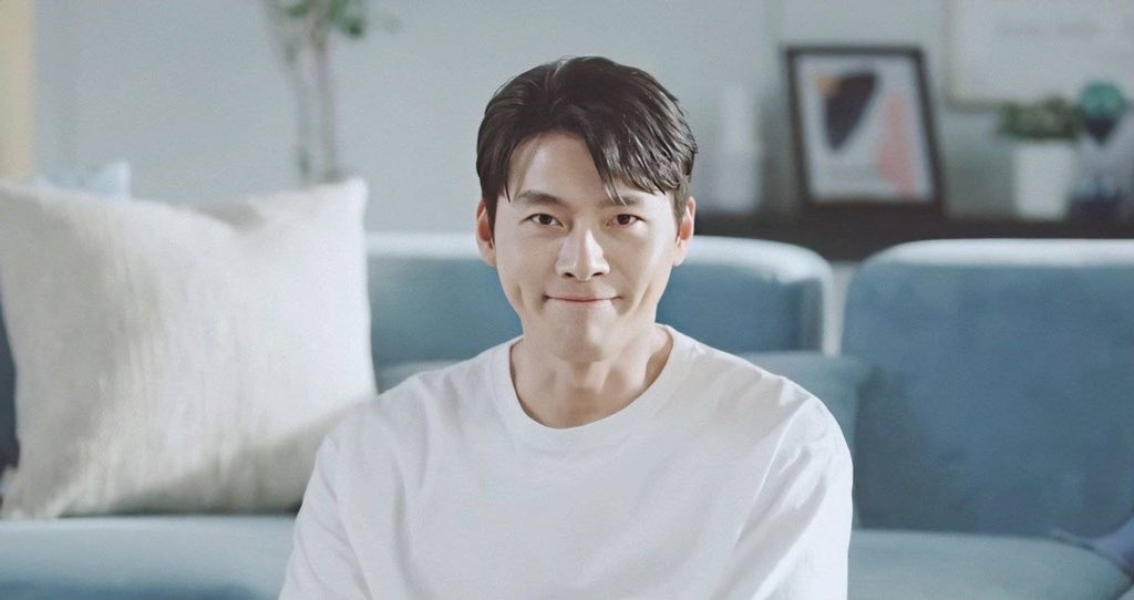binibots's tweet photo. hello binibots 🤖 this is a new account dedicated to actor Hyun Bin for all of his updates and future gift projects! 

please like and retweet to share to others and thank you for supporting!💙
#현빈 ‌ #HYUNBIN ‌ #ヒョンビン ‌ #玄彬 https://t.co/DMUTKAQtxD