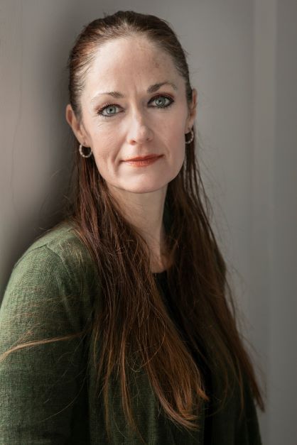 app.showcast.com.au/profile/c3cbj4…
#actress #NewZealand  #auckland  #writer  #director  #producer #voiceactor  #Acting