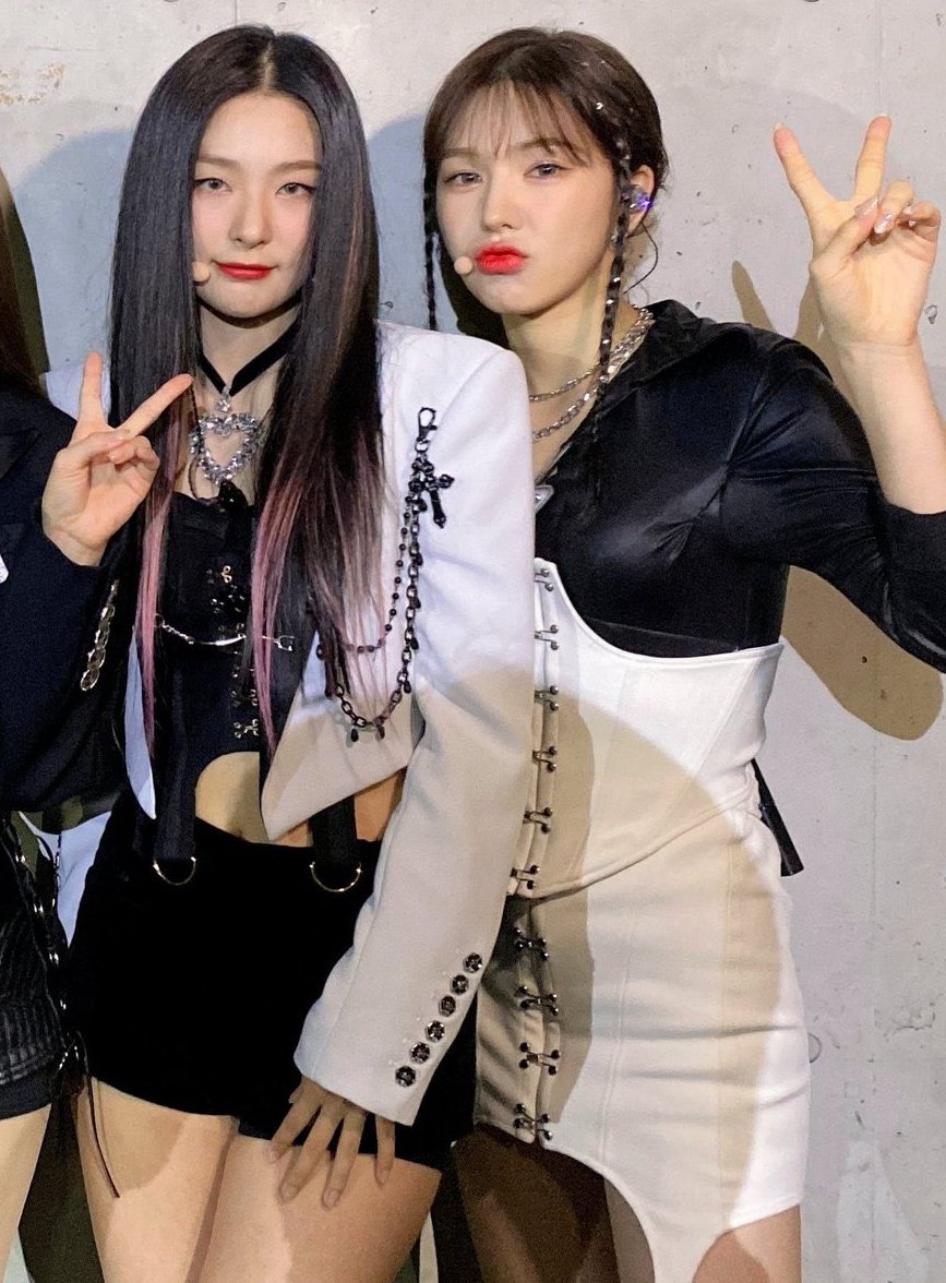 jendeuigi's tweet image. my edit for you 😍 #proeditor