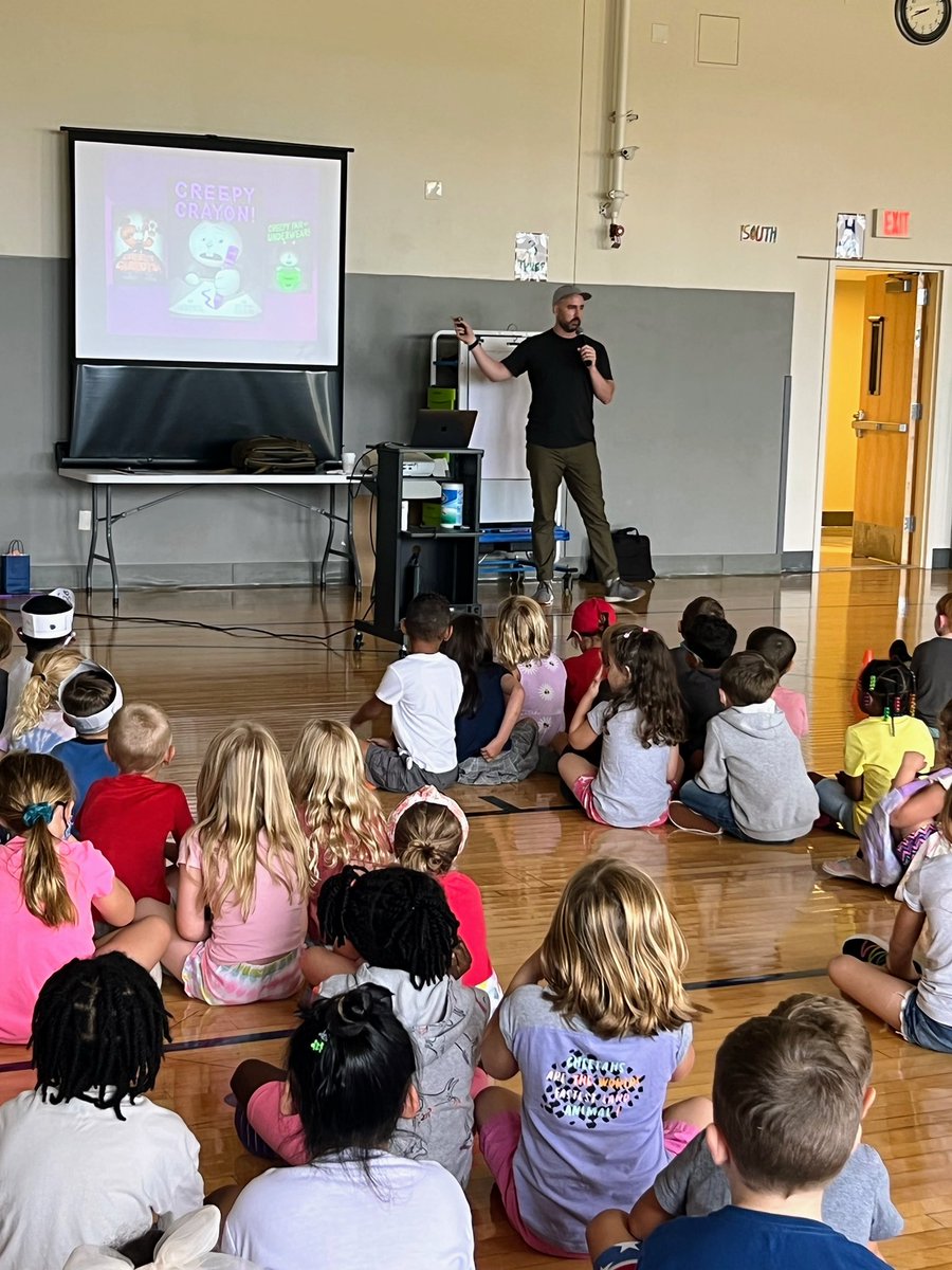 mrh_ecc's tweet photo. Today we had Peter Brown, an American writer and illustrator visit our school. He read his newest illustration, Creepy Crayon! Our students did a wonderful job being his audience. Thank you for coming today @itspeterbrown! #bebright #graceandgratitude https://t.co/mJcgtiO7Yg