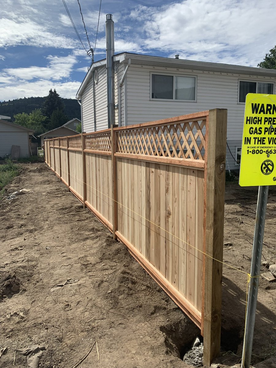 Another successful day in Merritt BC one side of a 110 foot fence. <a href="/klancer1/">Kevin Hamlin</a> <a href="/UWindsor/">University of Windsor</a> <a href="/UniforTheUnion/">Unifor</a>