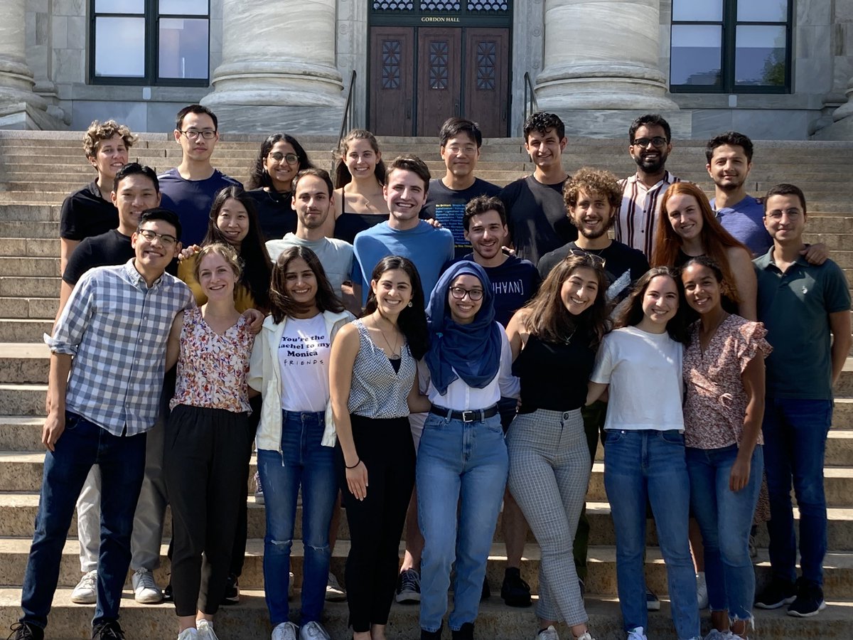PiN_Harvard's tweet image. Welcome to PiN, G1 class of 2022!! We’re so excited to have you here! 🧠