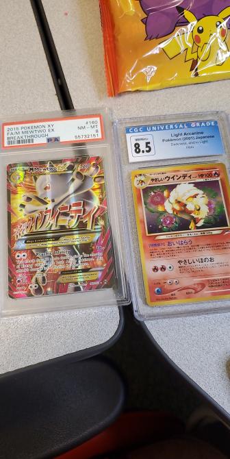 boosterboxplug's tweet photo. Hello and happy Magikarp Monday, friends! 🐠 Our giveaway slabs for tonight are AMAZING! Join us on TikTok tonight at 9pm EST and get on the wheel to take one of these bad boys home. 🤩 Also, buyers wheel tonight to win a MINT Charizard Evolutions card, so get your orders in! https://t.co/5PattapPll