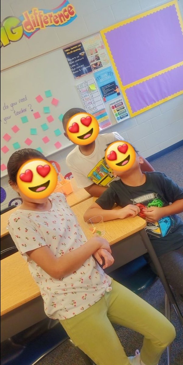 The1_MsMc's tweet photo. Yay!! Fred
@SelmaElemNC 
#UnitingOurWorld https://t.co/TC1Gc1ZE0C