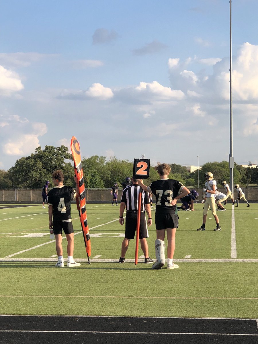 SWoodardGT's tweet photo. Freshman vs Crowley @HawksMobi https://t.co/1QSDXTkumj