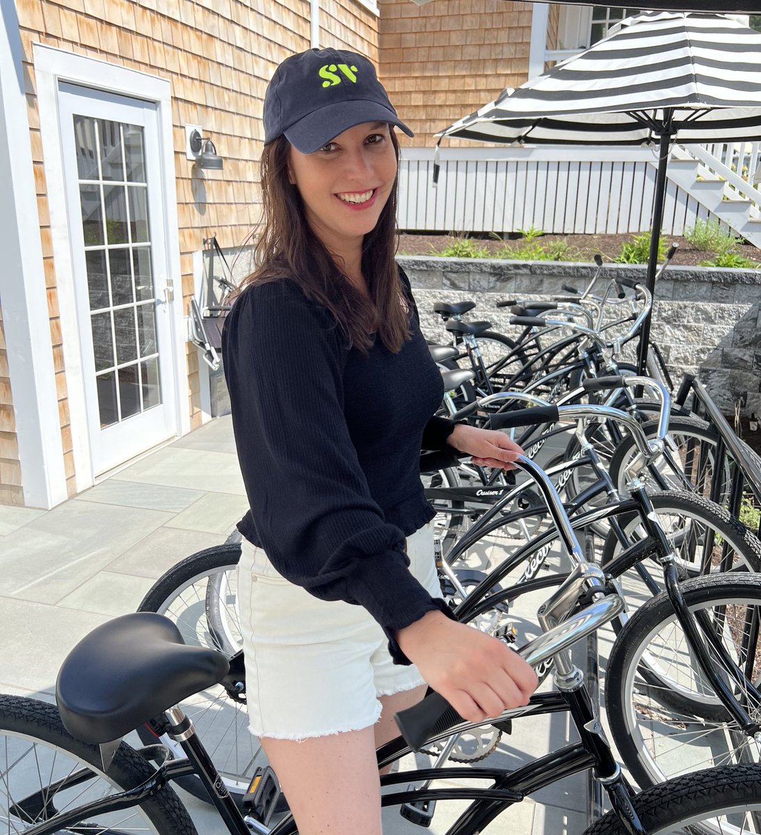 Boss Beauties tweet media