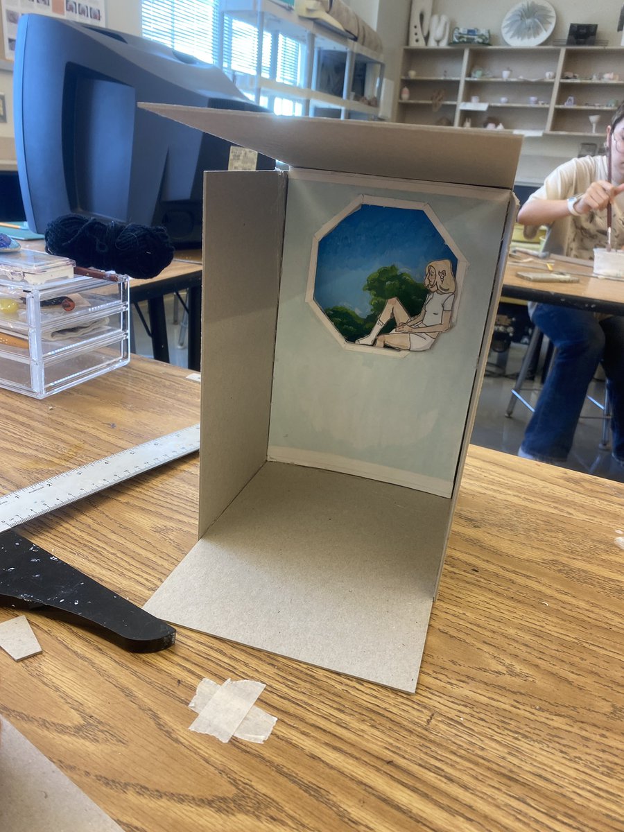 3d_mhs's tweet photo. Where did this whole thing suddenly come from? In AP it seems like amazing work just suddenly appears! Wednesday is our 1st in process critique. We definitely have something to talk about! #ap3d #fultonartsstrong #sculpture #home @ArtsFCS @JonesBC_MHS @dpbrown99 @CaptainPainter https://t.co/B0VF4j6gTW