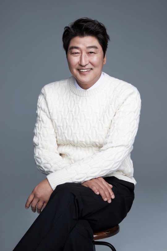 #SongKangHo is finally making his debut in a drama series after 32 years of acting!

He is confirmed to lead #UncleSamSik, a drama dealing with the passionate desire and bromance of Samsik Uncle and Kim San, who survived a turbulent period in the early 1960s.