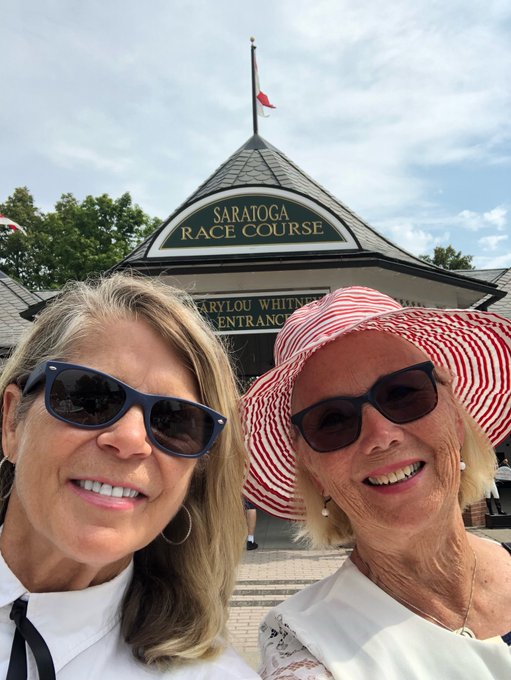 Travers Day!! https://t.co/t11SXiMSJW<a href="/tag/tbt"class="tags"><span>#tbt</span></a><a href="/tag/convention"class="tags"><span>#convention</span></a><a href="/tag/horror"class="tags"><span>#horror</span></a><a href="/tag/scifi"class="tags"><span>#scifi</span></a>