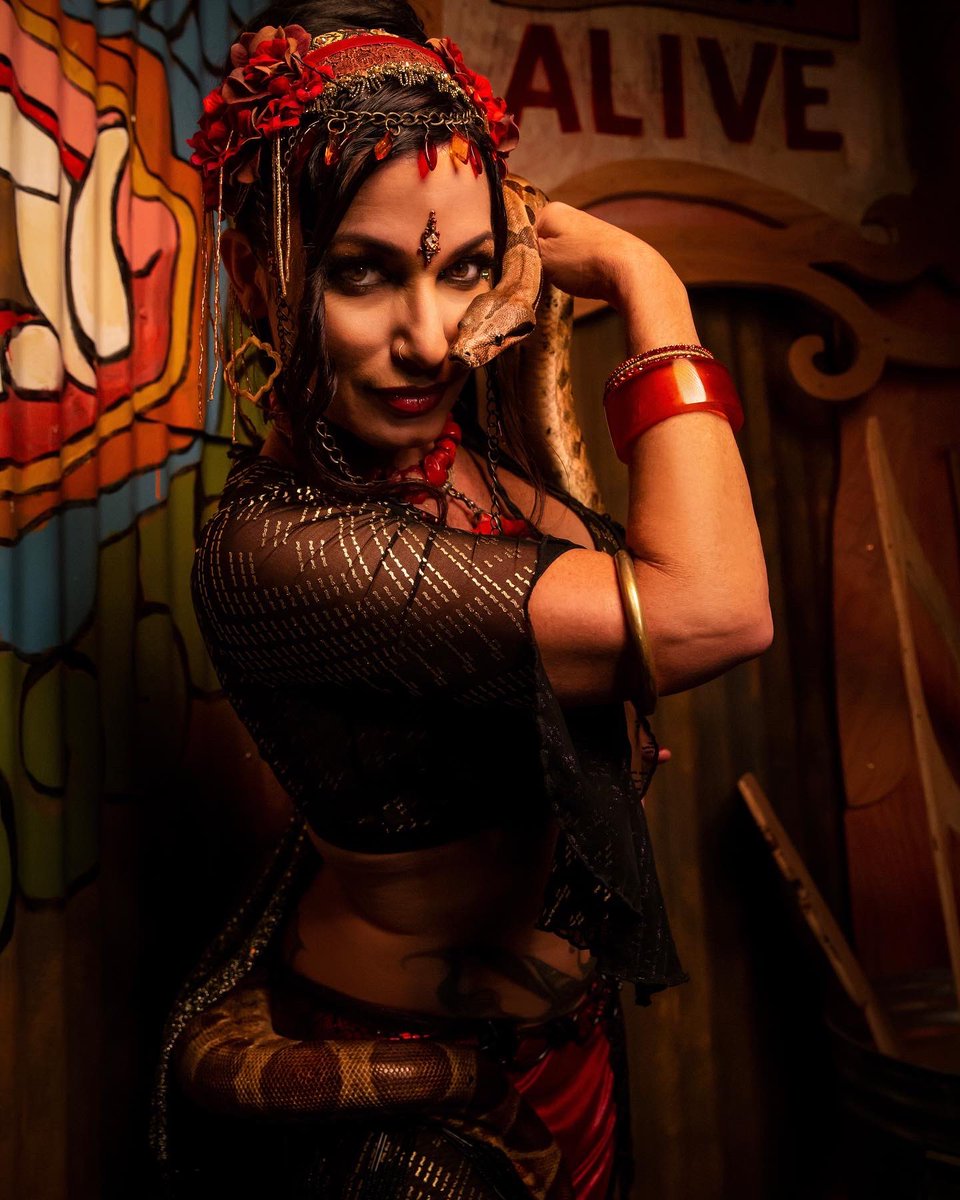 LostSpirits1's tweet photo. Lost Spirits is the Newest dream factory - Las Vegas Review Journal ✨
Catch our beautiful belly dancer sabrinafox and her snake this weekend only at #lostspiritsdistillery 🐍
#lasvegasentertainment #lostspirits #lasvegas #bellydancer #snake https://t.co/YItD3SOQ2K