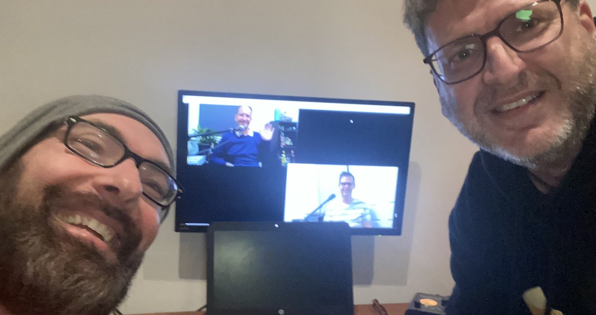 awkwardib's tweet photo. WORST PHOTO EVER ...SORRY!
Ep7: "'Don't operate video cameras with your genitals" with Steve Meyerink &amp; Karl Hand
Steve has been a friend of @schenky for more than 20 years, working together on events big &amp; small... https://t.co/M8AkES6CJn