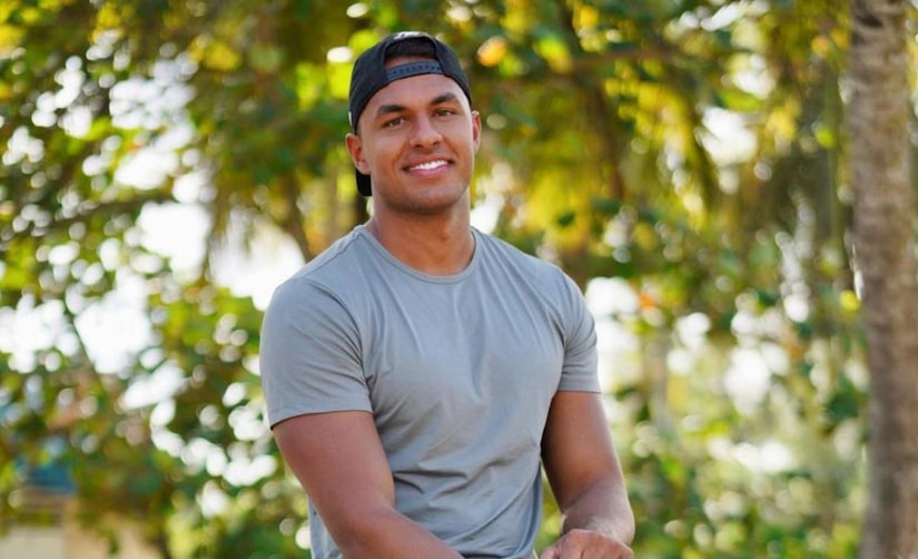 Already manifesting Aaron putting Hayden in his place in Paradise 

#TheBachelorette #Bachelorette