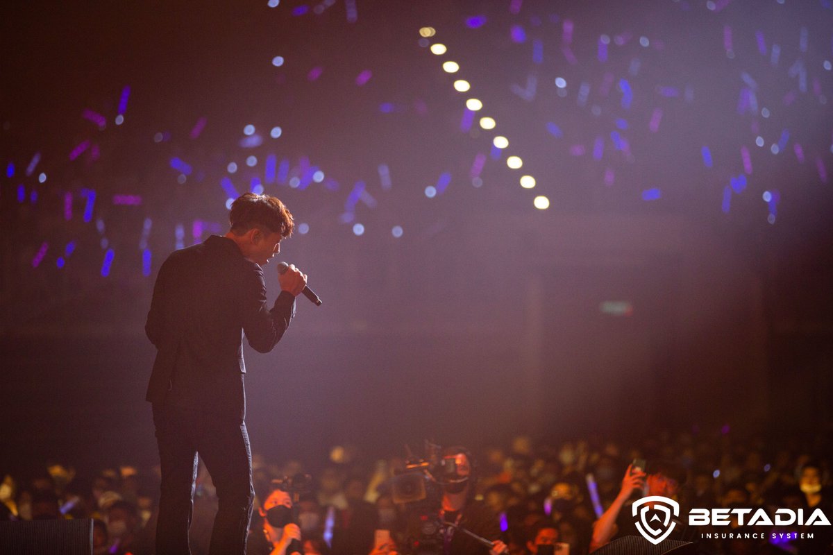 msiakpopfans's tweet photo. [OFFICIAL] 220827 Betadia Night

#BetadiaNight #BetadiaNight2022 #BTDBN2022 @BetadiaOfficial #Betadia #AnotherPossibility @29rain #Rain #비 #정지훈 https://t.co/35YyYEA7Lt